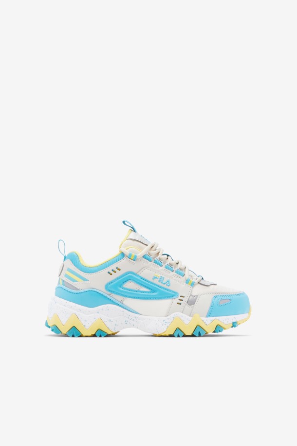 Fila Para Niños Grandes Oakmont Tr White/blue/goldfinch Outlet