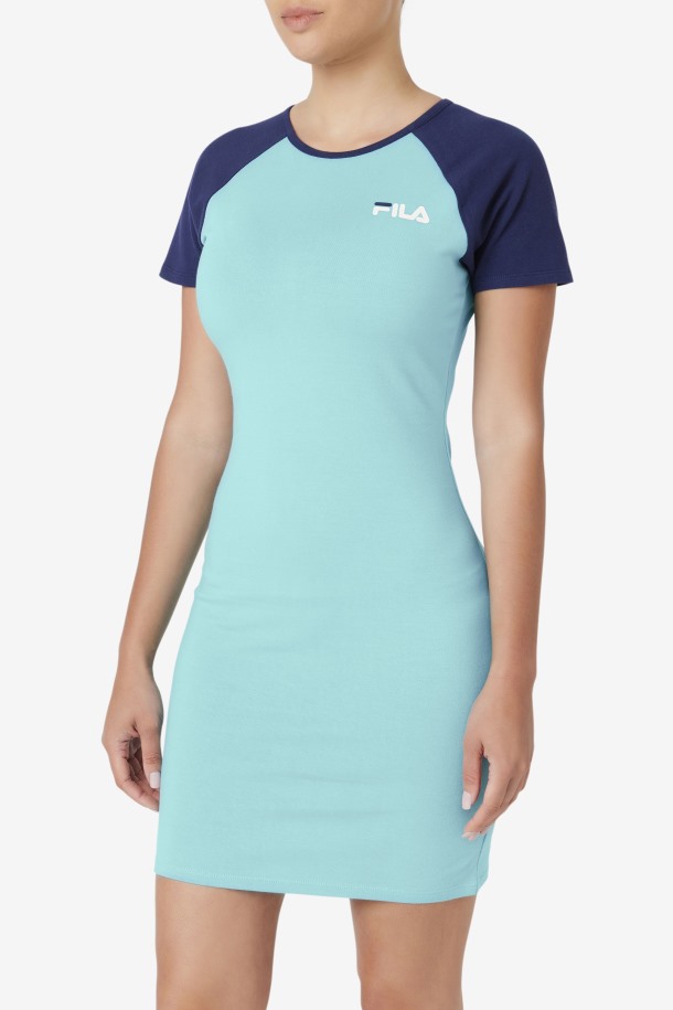 Cola De Vestido De Kyra De Porcelana Puntos De Venta