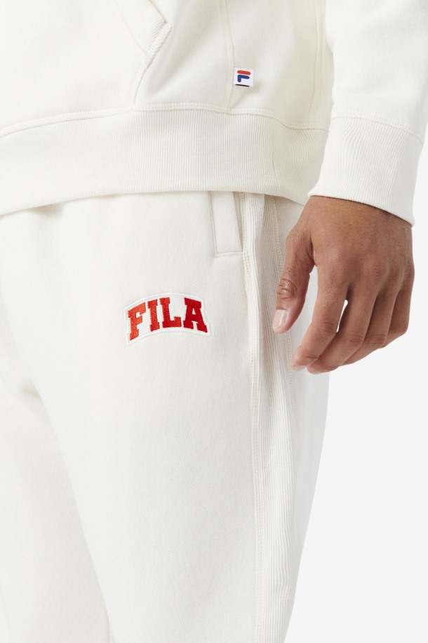Trent Jogger Gardenia/fiery Red Outlet Fila