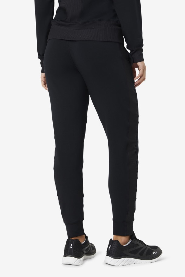Jogger Fi-lux Textura Negro Cola Salida