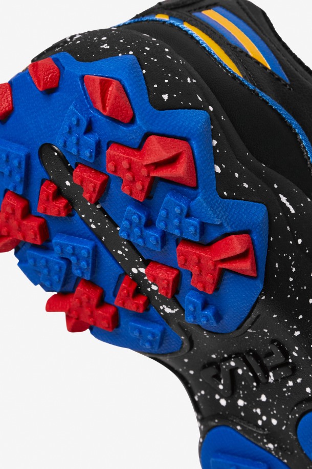 Fila Para Niños Pequeños Oakmont Tr Negro/dorado/rojo